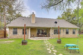 5 Mi to Belton Lake: Peaceful Home w/ Hot Tub