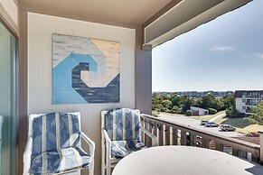 Atlantic Beach Condo w/ Balcony & Beach Access!