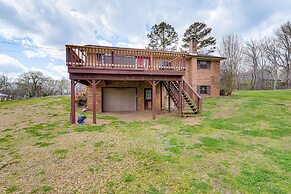 Furnished Deck & Fire Pit: Greeneville Home!