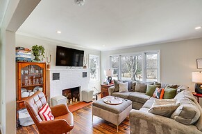 Saugerties Farmhouse: Sauna & Countryside Views