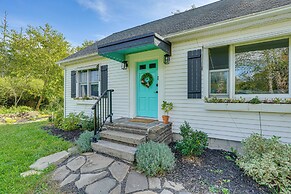 Saugerties Farmhouse: Sauna & Countryside Views