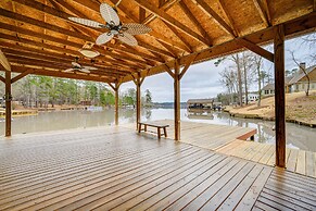 Lake Sinclair Vacation Rental w/ Boat Dock & Deck!