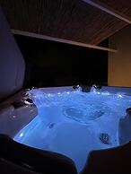 Ta' Pinu Spa Suite - Luxury Heritage Living