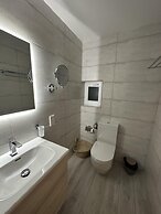 Ta' Pinu Spa Suite - Luxury Heritage Living