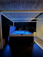 Ta' Pinu Spa Suite - Luxury Heritage Living