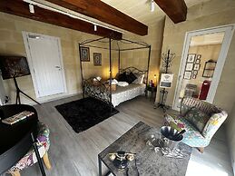 Ta' Pinu Spa Suite - Luxury Heritage Living