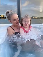 Brackenborough Lakes Resort