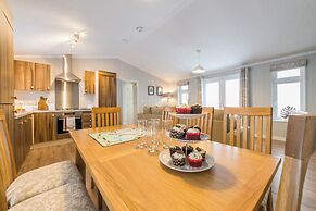 Brackenborough Lakes Resort