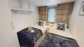 Brackenborough Lakes Resort