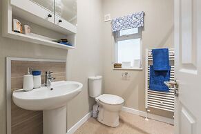 Brackenborough Lakes Resort