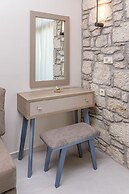 Achatis Apartments with sea view