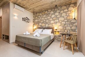 Achatis Apartments with sea view