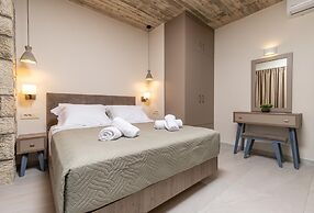 Achatis Apartments with sea view