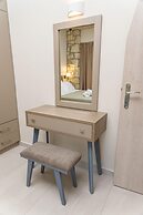 Achatis Apartments with sea view