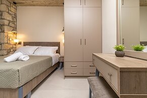 Achatis Apartments with sea view