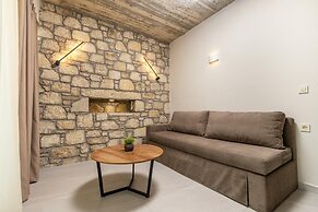 Achatis Apartments with sea view