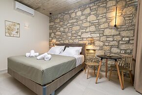 Achatis Apartments with sea view