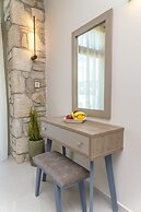 Achatis Apartments with sea view