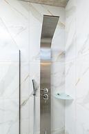 Achatis Apartments with sea view