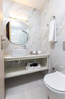 Achatis Apartments with sea view