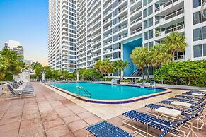 Biscayne Bay Poolside Oasis