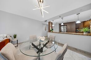 Biscayne Bay Poolside Oasis