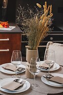 Długie Ogrody Apartment by Renters