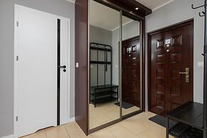 Długie Ogrody Apartment by Renters