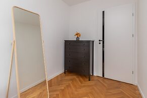 Długie Ogrody Apartment by Renters