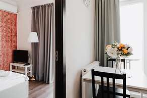 DD Apartments