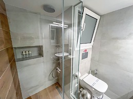 Family Two Bedroom Apartment Benaki