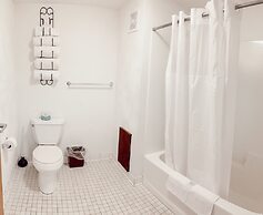 Whitecap Mountains Resort