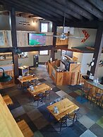 Whitecap Mountains Resort