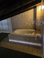 Whitecap Mountains Resort
