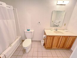 Whitecap Mountains Resort