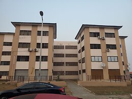 Impeccable 1-bed Airbnb in Borteyman