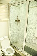 Impeccable 1-bed Airbnb in Borteyman