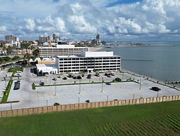 Holiday Inn Express Corpus Christi Beachfront by IHG