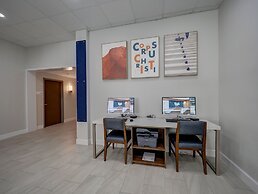 Holiday Inn Express Corpus Christi Beachfront by IHG