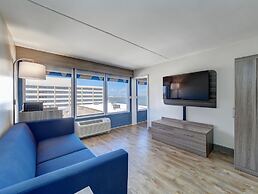 Holiday Inn Express Corpus Christi Beachfront by IHG