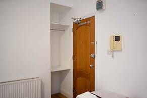 Carlton Residence Sleeps 6