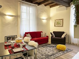 LuxRent Apartment Castello