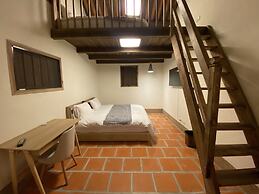 Sunshine music Traditional guest house