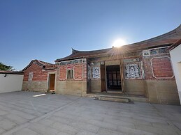 Sunshine music Traditional guest house