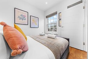Stunning 1 Bed Apartment Near Heathrow London