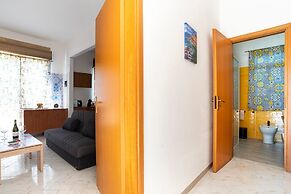 Villa Immersed in Relaxation 500 Metres From the Sea