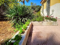 Villa Immersed in Relaxation 500 Metres From the Sea