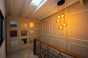 NAIOT HOTEL BOUTIQUE