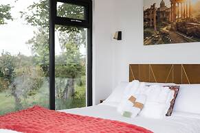 Luxury Waterfront Self-Catering Cabins