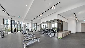 Melbourne Square Apartments